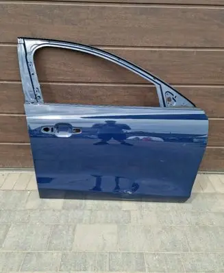 Ford Focus Front door