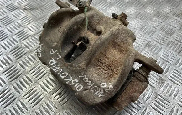 Land Rover Discovery 4 - LR4 Front brake caliper