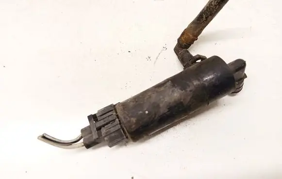 Toyota Avensis T250 Windscreen/windshield washer pump 