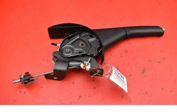 Suzuki Alto Handbrake/parking brake lever assembly 