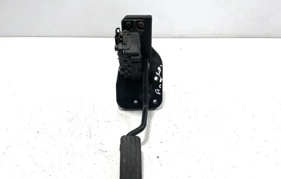 Jaguar XF Accelerator throttle pedal 8X239F832B 6PV00873706 8X239F836BB