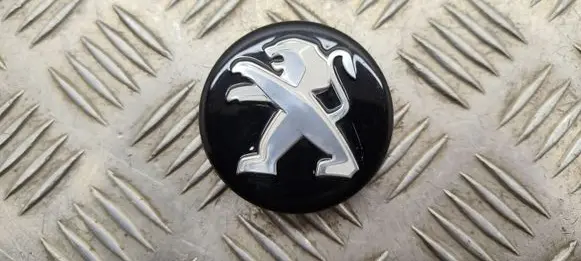 Peugeot 3008 II Original wheel cap 9672558477
