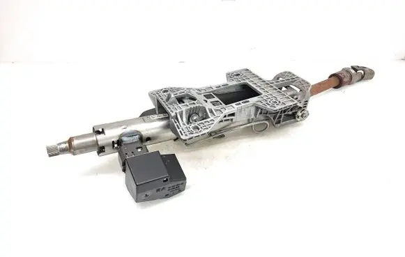 Steering wheel axle set