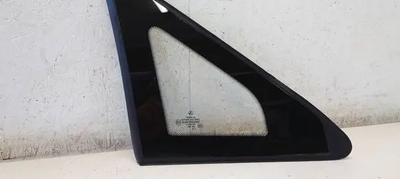 Mercedes-Benz Vito Viano W639 Front triangle window/glass A6396736405 6396736405