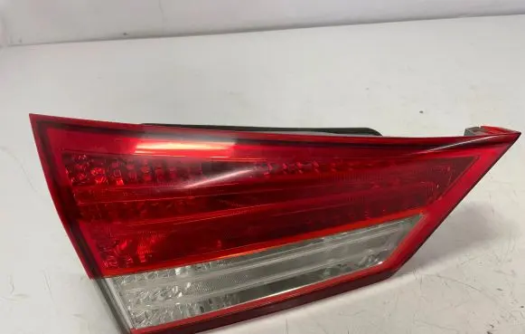 Hyundai ix20 Tailgate rear/tail lights 924031K0