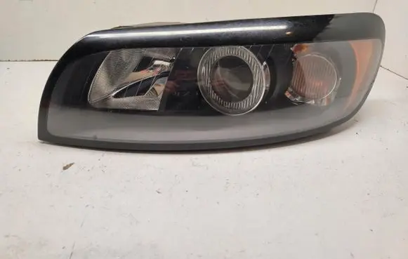 Volvo C30 Headlight/headlamp