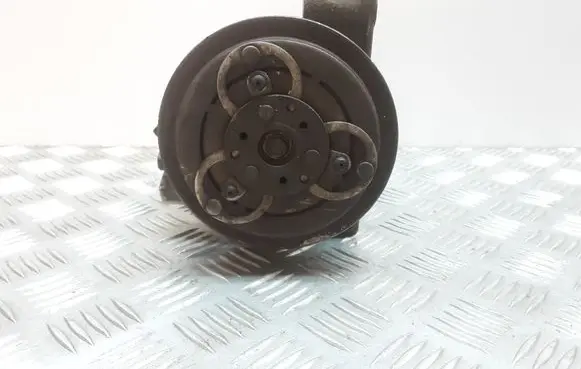 Nissan X-Trail T30 Air conditioning (A/C) compressor (pump) 2K43243010