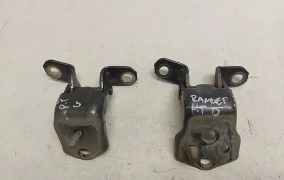 Ford Ranger IV Rear door hinge set FORRANZaw702287