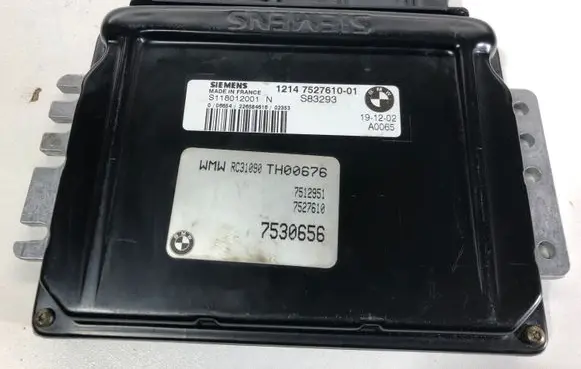 Mini One - Cooper R50 - 53 Engine control unit/module 1214752761001 S118012001 S83293