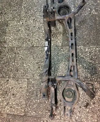 Rear axle beam
