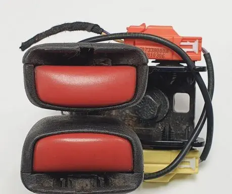 Volvo XC70 Seat belt trim 30697035
