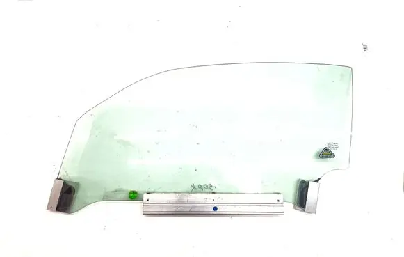 Jaguar XK8 - XKR Front door window/glass (coupe) GJA1001BG
