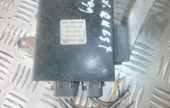 Nissan Quest Other control units/modules XF5217A431AC 285106B700