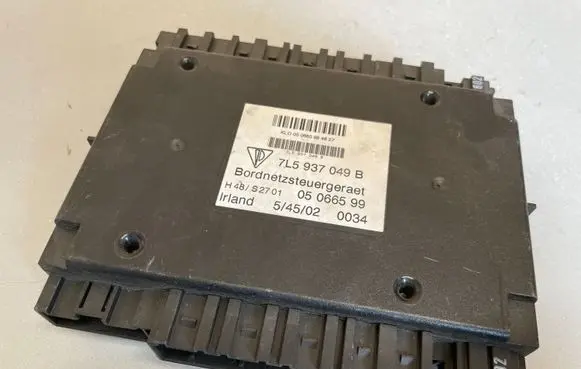 Porsche Cayenne (9PA) Other control units/modules 7L5937049B