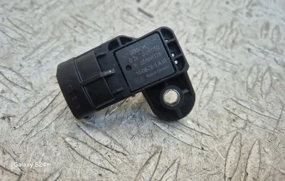 Opel Insignia A Air pressure sensor 55568176 0281006052