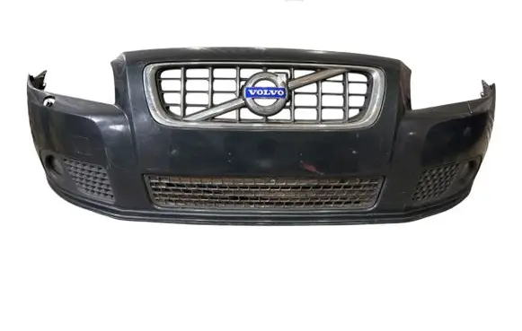 Volvo V70 Front bumper 30678623