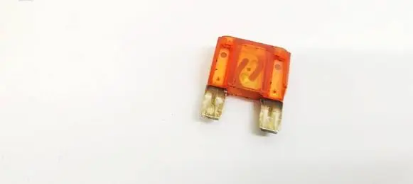 Audi A4 S4 B5 8D Fuse 40A