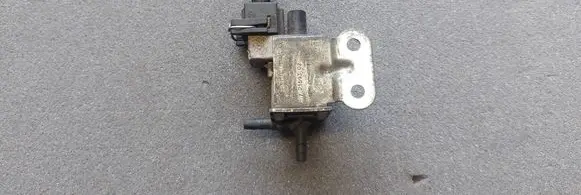 Volvo S40, V40 Turbo solenoid valve 72159302