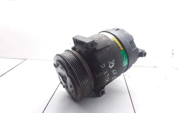 Opel Signum Air conditioning (A/C) compressor (pump) 13197197