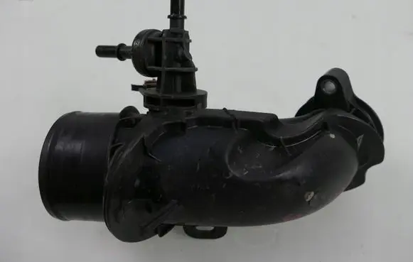 Nissan Qashqai Air intake hose/pipe 165764620R
