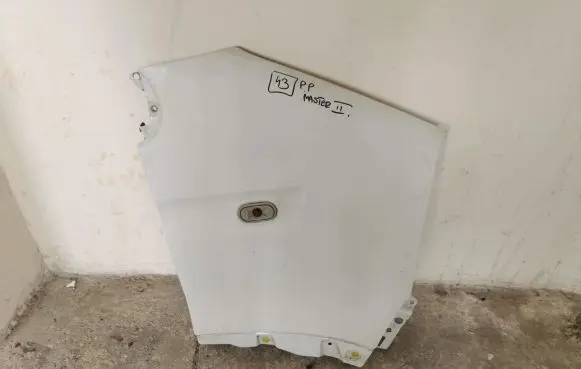 Renault Master II Fender