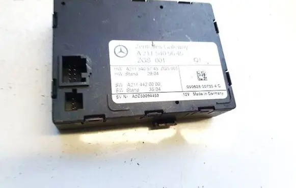 Mercedes-Benz E W211 Door control unit/module A2115405645 A2114420000