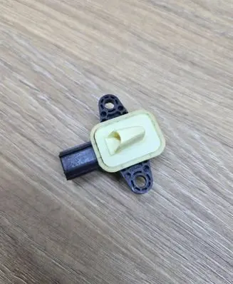 Volvo V60 Airbag deployment crash/impact sensor 30798030 110619304