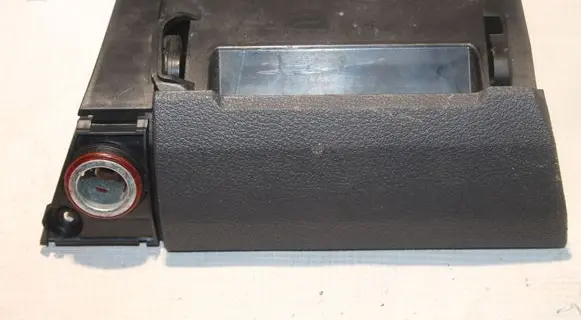 Volkswagen Touran I Ashtray (front) 1T1857961