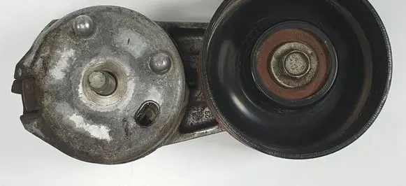 Land Rover Discovery 4 - LR4 Timing belt tensioner L319