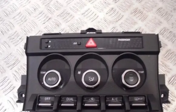 Toyota GT 86 Other switches/knobs/shifts