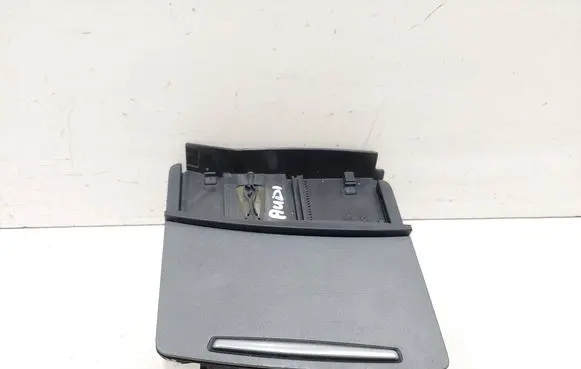 Audi A6 S6 C6 4F Car ashtray 4F1857951 4F1857951A
