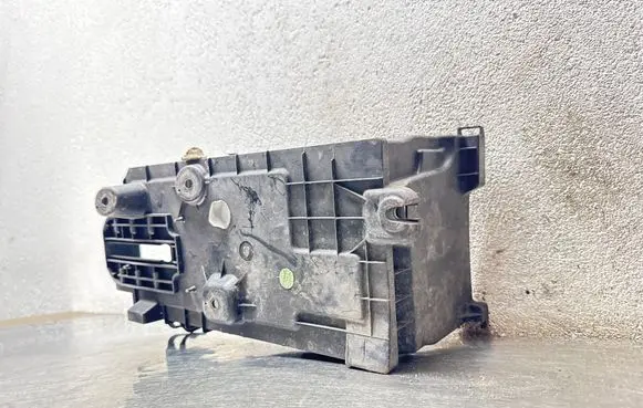 Opel Insignia A Battery box tray 13255614
