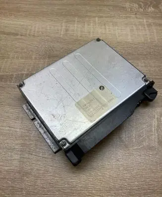 BMW 5 E39 Engine control unit/module ECU 1432401 5WK90321