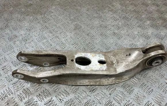 Audi e-tron Rear upper control arm/wishbone 4M0505311J