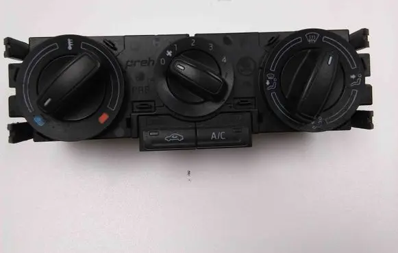Skoda Rapid (NH) Interior fan control switch G15SH08S0101 5JA820045A