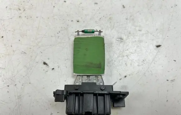 Citroen Jumpy Heater blower fan relay 