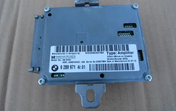 BMW M5 Sound amplifier 9289971