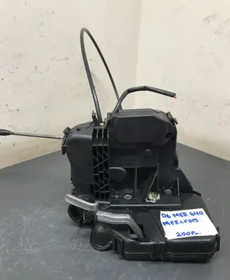 Mercedes-Benz CLC CL203 Front door lock