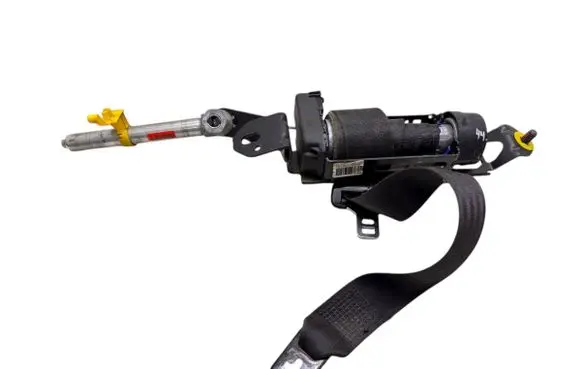 Volvo V70 Front seatbelt 6003114