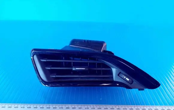 Peugeot 208 Dashboard side air vent grill/cover trim 9633131777 277200 1089169X