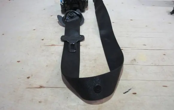 Mercedes-Benz A W176 Front seatbelt A1768602285