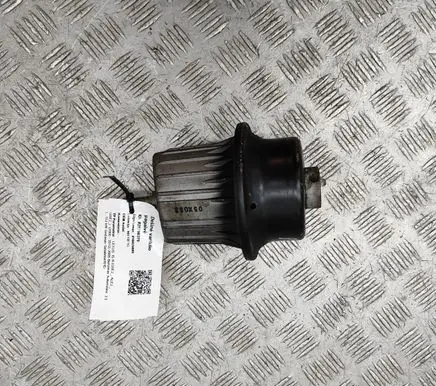 Lexus IS 220D-250-350 Engine mount bracket 1236131100