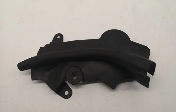 BMW 7 G11 G12 Engine compartment rubber 7347395