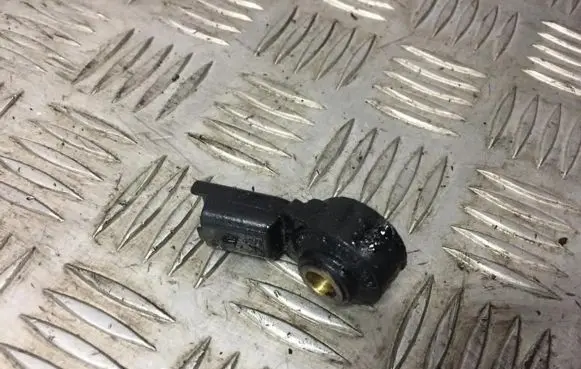 Detonation knock sensor