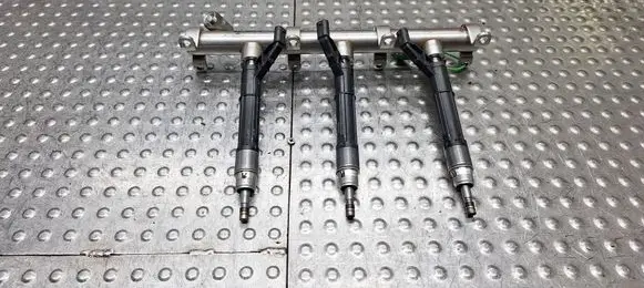 Audi A6 S6 C8 4K Fuel main line pipe S26370197 06M906036AE 06M133315L