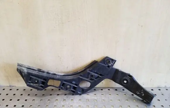 Volkswagen Eos Rear bumper mounting bracket 1Q0807394