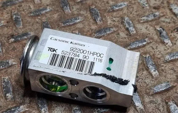 Air conditioning (A/C) expansion valve