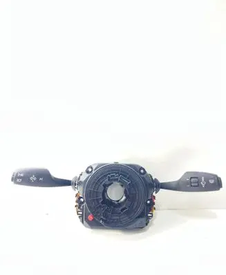 Wiper turn signal indicator stalk/switch