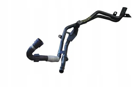 Volkswagen Touareg II Engine coolant pipe/hose 7P6121065AA