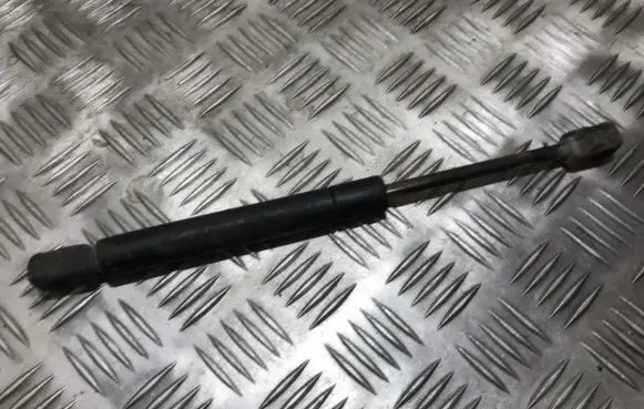 Audi A4 S4 B5 8D Tailgate/trunk strut/damper
